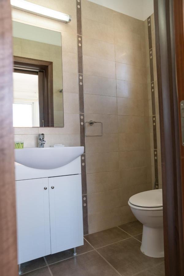 Fig Tree Villa Ekaterina 3 Bdrm Protaras Exterior photo